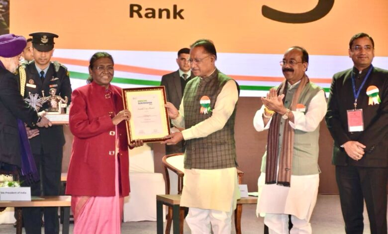 Swachh Survekshan 2023: Chhattisgarh received third prize in the category of cleanest states in Swachh Survekshan 2023.